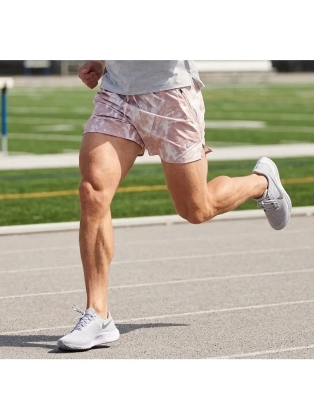 Nike Men’s Running Shorts Sz 2XL Running Division DV9272 Lined Reflective Camo